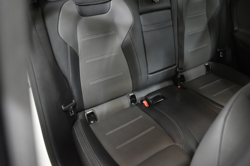 メルセデスベンツ Bクラス B200d AMGﾗｲﾝ AMGﾚｻﾞｰｴｸｽｸﾙｰｼﾌﾞP ｱﾄﾞﾊﾞﾝｽﾄﾞP ﾚｰﾀﾞｰｾｰﾌﾃｨP ﾊﾟﾉﾗﾏｻﾝﾙｰﾌ ﾋｰﾀｰ付黒灰革 HUD 360ｶﾒﾗ ｱﾄﾞﾊﾞﾝｽﾄﾞｻｳﾝﾄﾞ ﾃﾞｨｽﾄﾛﾆｯｸ ﾌﾞﾗｲﾝﾄﾞｽﾎﾟｯﾄ Lｷｰﾌﾟ AMGｴｱﾛ18AW LEDﾍｯﾄﾞﾗｲﾄ MBUXﾅﾋﾞTV ﾌｯﾄｹﾞｰﾄ 2年保証