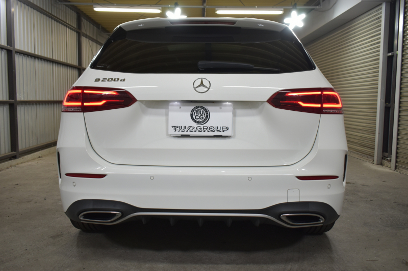 メルセデスベンツ Bクラス B200d AMGﾗｲﾝ AMGﾚｻﾞｰｴｸｽｸﾙｰｼﾌﾞP ｱﾄﾞﾊﾞﾝｽﾄﾞP ﾚｰﾀﾞｰｾｰﾌﾃｨP ﾊﾟﾉﾗﾏｻﾝﾙｰﾌ ﾋｰﾀｰ付黒灰革 HUD 360ｶﾒﾗ ｱﾄﾞﾊﾞﾝｽﾄﾞｻｳﾝﾄﾞ ﾃﾞｨｽﾄﾛﾆｯｸ ﾌﾞﾗｲﾝﾄﾞｽﾎﾟｯﾄ Lｷｰﾌﾟ AMGｴｱﾛ18AW LEDﾍｯﾄﾞﾗｲﾄ MBUXﾅﾋﾞTV ﾌｯﾄｹﾞｰﾄ 2年保証