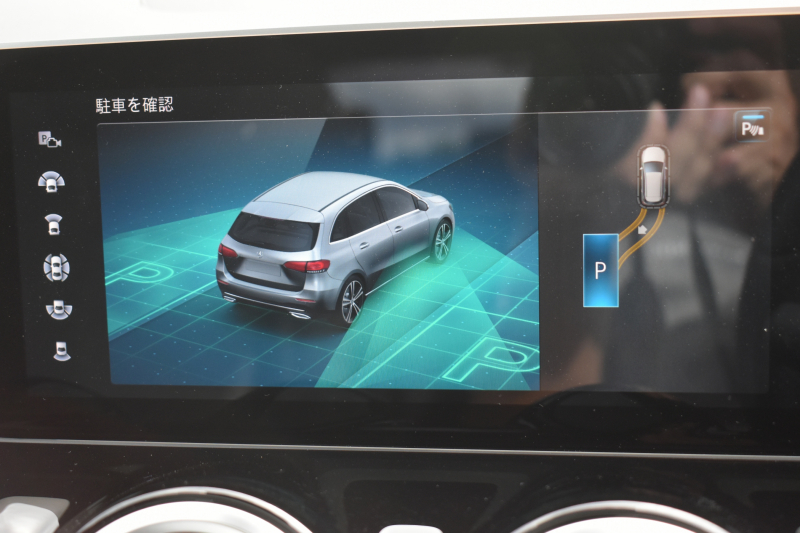 メルセデスベンツ Bクラス B180 AMGﾗｲﾝ AMGﾚｻﾞｰｴｸｽｸﾙｰｼﾌﾞP ｱﾄﾞﾊﾞﾝｽﾄﾞP ﾚｰﾀﾞｰSP 1ｵｰﾅｰ車両 MEｺﾈ MBUXｼｽﾃﾑ ﾊﾟﾉﾗﾏR ﾋｰﾀｰ付黒灰革 ACC BSM Lﾁｪﾝｼﾞ AMGｴｱﾛ18AW ﾏﾙﾁLED HUD 対話式ﾅﾋﾞTV 360ｶﾒﾗ 2年保証