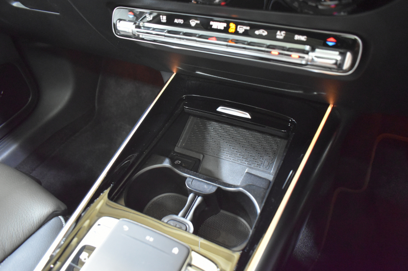 メルセデスベンツ Bクラス B180 AMGﾗｲﾝ AMGﾚｻﾞｰｴｸｽｸﾙｰｼﾌﾞP ｱﾄﾞﾊﾞﾝｽﾄﾞP ﾚｰﾀﾞｰSP 1ｵｰﾅｰ車両 MEｺﾈ MBUXｼｽﾃﾑ ﾊﾟﾉﾗﾏR ﾋｰﾀｰ付黒灰革 ACC BSM Lﾁｪﾝｼﾞ AMGｴｱﾛ18AW ﾏﾙﾁLED HUD 対話式ﾅﾋﾞTV 360ｶﾒﾗ 2年保証