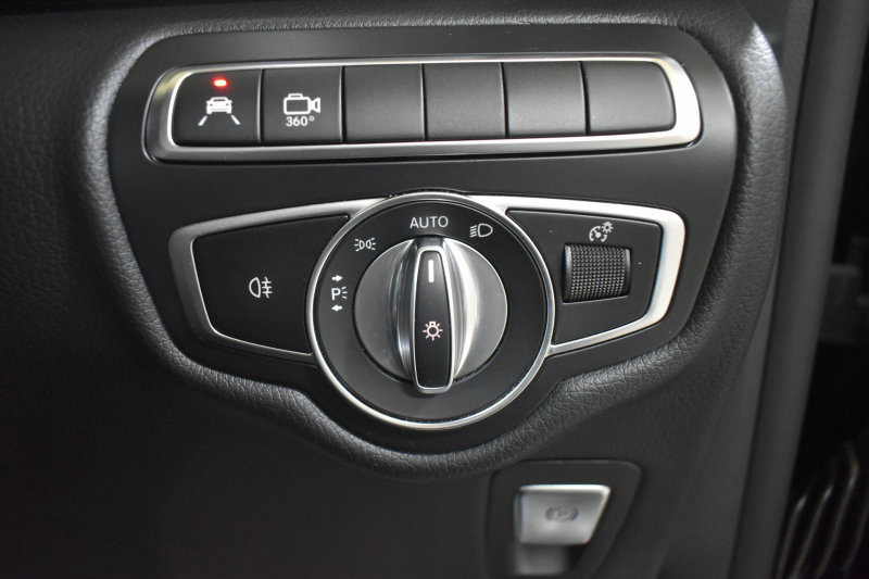 メルセデスベンツ Vクラス V220d ｱﾊﾞﾝｷﾞｬﾙﾄﾞﾛﾝｸﾞ AMGﾗｲﾝ ﾚｰﾀﾞｰｾｰﾌﾃｨP  ﾊﾟﾉﾗﾏｻﾝﾙｰﾌ  ﾌﾞﾙﾒｽﾀｰS ﾋｰﾀｰ黒革 ﾃﾞｨｽﾄﾛ BSM Lｷｰﾌﾟ AMGｴｱﾛ19AW 両側電動ｽﾗｲﾄﾞﾄﾞｱ ﾌﾞ電動ﾃｰﾙｹﾞｰﾄ 地ﾃﾞｼﾞﾅﾋﾞ360ｶﾒﾗ 2年保証