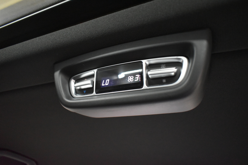 メルセデスベンツ Vクラス V220d ｱﾊﾞﾝｷﾞｬﾙﾄﾞﾛﾝｸﾞ AMGﾗｲﾝ ﾚｰﾀﾞｰｾｰﾌﾃｨP  ﾊﾟﾉﾗﾏｻﾝﾙｰﾌ  ﾌﾞﾙﾒｽﾀｰS ﾋｰﾀｰ黒革 ﾃﾞｨｽﾄﾛ BSM Lｷｰﾌﾟ AMGｴｱﾛ19AW 両側電動ｽﾗｲﾄﾞﾄﾞｱ ﾌﾞ電動ﾃｰﾙｹﾞｰﾄ 地ﾃﾞｼﾞﾅﾋﾞ360ｶﾒﾗ 2年保証