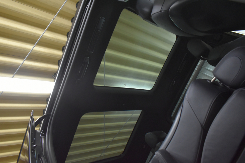 メルセデスベンツ Vクラス V220d ｱﾊﾞﾝｷﾞｬﾙﾄﾞﾛﾝｸﾞ AMGﾗｲﾝ ﾚｰﾀﾞｰｾｰﾌﾃｨP  ﾊﾟﾉﾗﾏｻﾝﾙｰﾌ  ﾌﾞﾙﾒｽﾀｰS ﾋｰﾀｰ黒革 ﾃﾞｨｽﾄﾛ BSM Lｷｰﾌﾟ AMGｴｱﾛ19AW 両側電動ｽﾗｲﾄﾞﾄﾞｱ ﾌﾞ電動ﾃｰﾙｹﾞｰﾄ 地ﾃﾞｼﾞﾅﾋﾞ360ｶﾒﾗ 2年保証