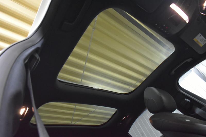 AMG Eクラス E53 4ﾏﾁｯｸ+ ｴｸｽｸﾙｰｼﾌﾞP ﾚｰﾀﾞｰｾｰﾌﾃｨP 1ｵｰﾅｰ  後期型 ﾊﾟﾉﾗﾏｻﾝﾙｰﾌ ﾋｰﾀｰｸｰﾗｰ黒革 ﾃﾞｨｽﾄﾛﾆｯｸ ﾌﾞﾗｲﾝﾄﾞｽﾎﾟｯﾄ ﾚｰﾝﾁｪﾝｼﾞ  MBUXﾅﾋﾞAMGｴｱﾛ20AW ﾌﾞﾙﾒｽﾀｰ ﾍｯﾄﾞｱｯﾌﾟD 電動ﾄﾗﾝｸ ｷｰﾚｽGO 360ｶﾒﾗ 2年保証