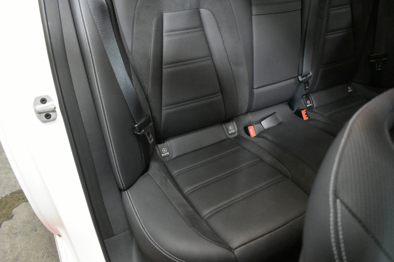 AMG Eクラス E53 4ﾏﾁｯｸ+ ｴｸｽｸﾙｰｼﾌﾞP ﾚｰﾀﾞｰｾｰﾌﾃｨP 1ｵｰﾅｰ  後期型 ﾊﾟﾉﾗﾏｻﾝﾙｰﾌ ﾋｰﾀｰｸｰﾗｰ黒革 ﾃﾞｨｽﾄﾛﾆｯｸ ﾌﾞﾗｲﾝﾄﾞｽﾎﾟｯﾄ ﾚｰﾝﾁｪﾝｼﾞ  MBUXﾅﾋﾞAMGｴｱﾛ20AW ﾌﾞﾙﾒｽﾀｰ ﾍｯﾄﾞｱｯﾌﾟD 電動ﾄﾗﾝｸ ｷｰﾚｽGO 360ｶﾒﾗ 2年保証