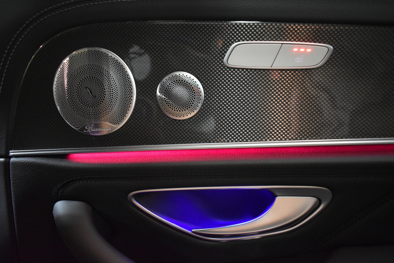 AMG Eクラス E53 4ﾏﾁｯｸ+ ｴｸｽｸﾙｰｼﾌﾞP ﾚｰﾀﾞｰｾｰﾌﾃｨP 1ｵｰﾅｰ  後期型 ﾊﾟﾉﾗﾏｻﾝﾙｰﾌ ﾋｰﾀｰｸｰﾗｰ黒革 ﾃﾞｨｽﾄﾛﾆｯｸ ﾌﾞﾗｲﾝﾄﾞｽﾎﾟｯﾄ ﾚｰﾝﾁｪﾝｼﾞ  MBUXﾅﾋﾞAMGｴｱﾛ20AW ﾌﾞﾙﾒｽﾀｰ ﾍｯﾄﾞｱｯﾌﾟD 電動ﾄﾗﾝｸ ｷｰﾚｽGO 360ｶﾒﾗ 2年保証