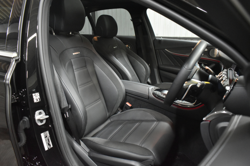 AMG Eクラス E53 4ﾏﾁｯｸ+ ｴｸｽｸﾙｰｼﾌﾞ ﾚｰﾀﾞｰｾｰﾌﾃｨP 3.0ﾘｯﾀｰ/435馬力 後期型 MEｺﾈｸﾄ 9速AT 4WD ﾊﾟﾉﾗﾏｻﾝﾙｰﾌ ﾋｰﾀｰｸｰﾗｰ黒革 ﾃﾞｨｽﾄﾛ BSM Lﾁｪﾝｼﾞ AMGｴｱﾛ20AW ｷｰﾚｽGO PTS ﾌﾞﾙﾒｽﾀｰ HUD 電動ﾄﾗﾝｸ LEDﾍｯﾄﾞﾗｲﾄ 地ﾃﾞｼﾞﾅﾋﾞ 360ｶﾒﾗ 2年保証