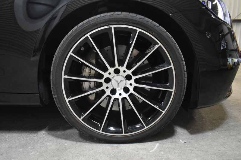 AMG Eクラス E53 4ﾏﾁｯｸ+ ｴｸｽｸﾙｰｼﾌﾞ ﾚｰﾀﾞｰｾｰﾌﾃｨP 3.0ﾘｯﾀｰ/435馬力 後期型 MEｺﾈｸﾄ 9速AT 4WD ﾊﾟﾉﾗﾏｻﾝﾙｰﾌ ﾋｰﾀｰｸｰﾗｰ黒革 ﾃﾞｨｽﾄﾛ BSM Lﾁｪﾝｼﾞ AMGｴｱﾛ20AW ｷｰﾚｽGO PTS ﾌﾞﾙﾒｽﾀｰ HUD 電動ﾄﾗﾝｸ LEDﾍｯﾄﾞﾗｲﾄ 地ﾃﾞｼﾞﾅﾋﾞ 360ｶﾒﾗ 2年保証