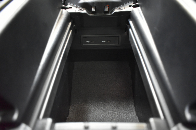 AMG Eクラス E53 4ﾏﾁｯｸ+ ｴｸｽｸﾙｰｼﾌﾞ ﾚｰﾀﾞｰｾｰﾌﾃｨP 3.0ﾘｯﾀｰ/435馬力 後期型 MEｺﾈｸﾄ 9速AT 4WD ﾊﾟﾉﾗﾏｻﾝﾙｰﾌ ﾋｰﾀｰｸｰﾗｰ黒革 ﾃﾞｨｽﾄﾛ BSM Lﾁｪﾝｼﾞ AMGｴｱﾛ20AW ｷｰﾚｽGO PTS ﾌﾞﾙﾒｽﾀｰ HUD 電動ﾄﾗﾝｸ LEDﾍｯﾄﾞﾗｲﾄ 地ﾃﾞｼﾞﾅﾋﾞ 360ｶﾒﾗ 2年保証