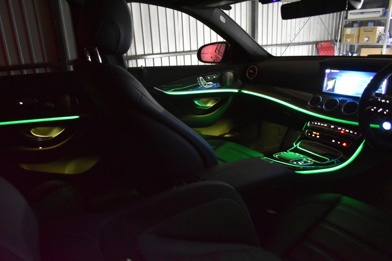 AMG Eクラス E53 4ﾏﾁｯｸ+ ｴｸｽｸﾙｰｼﾌﾞ ﾚｰﾀﾞｰｾｰﾌﾃｨP 3.0ﾘｯﾀｰ/435馬力 後期型 MEｺﾈｸﾄ 9速AT 4WD ﾊﾟﾉﾗﾏｻﾝﾙｰﾌ ﾋｰﾀｰｸｰﾗｰ黒革 ﾃﾞｨｽﾄﾛ BSM Lﾁｪﾝｼﾞ AMGｴｱﾛ20AW ｷｰﾚｽGO PTS ﾌﾞﾙﾒｽﾀｰ HUD 電動ﾄﾗﾝｸ LEDﾍｯﾄﾞﾗｲﾄ 地ﾃﾞｼﾞﾅﾋﾞ 360ｶﾒﾗ 2年保証