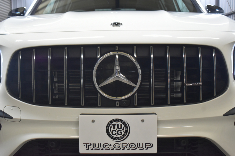 AMG GLB MercedesAMG GLB35 4ﾏﾁｯｸ ｱﾄﾞﾊﾞﾝｽﾄﾞﾊﾟｯｹｰｼﾞ ﾚｰﾀﾞｰｾｰﾌﾃｨP 8速 ｻﾝﾙｰﾌ ﾋｰﾀｰ黒/赤革 対話式ﾅﾋﾞ ﾃﾞｨｽﾄﾛ BSM Lｷｰﾌﾟ AMGｴｱﾛ19AW ｷｰﾚｽGO PTS HUD  地ﾃﾞｼﾞﾅﾋﾞ 360ｶﾒﾗ 新車保証継承可