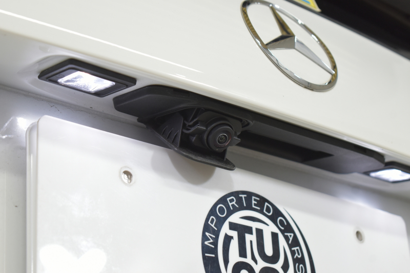 AMG GLB MercedesAMG GLB35 4ﾏﾁｯｸ ｱﾄﾞﾊﾞﾝｽﾄﾞﾊﾟｯｹｰｼﾞ ﾚｰﾀﾞｰｾｰﾌﾃｨP 8速 ｻﾝﾙｰﾌ ﾋｰﾀｰ黒/赤革 対話式ﾅﾋﾞ ﾃﾞｨｽﾄﾛ BSM Lｷｰﾌﾟ AMGｴｱﾛ19AW ｷｰﾚｽGO PTS HUD  地ﾃﾞｼﾞﾅﾋﾞ 360ｶﾒﾗ 新車保証継承可