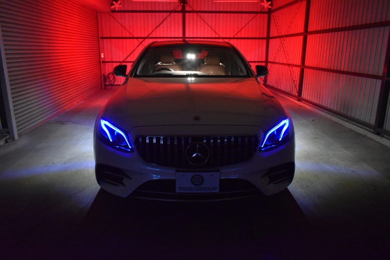 メルセデスベンツ Eクラス E43 4M ｴｸｽｸﾙｰｼﾌﾞ ﾚｰﾀﾞｰｾｰﾌﾃｨP ﾐｰｺﾈｸﾄ ﾊﾟﾉﾗﾏｻﾝﾙｰﾌ 全席ﾋｰﾀｰ茶革 ﾃﾞｨｽﾄﾛﾆｯｸ ﾌﾞﾗｲﾝﾄﾞｽﾎﾟｯﾄ ﾚｰﾝﾁｪﾝｼﾞA AMGｴｱﾛ20AW ﾌﾞﾙﾒS 地ﾃﾞｼﾞ360ｶﾒﾗ 2年保証