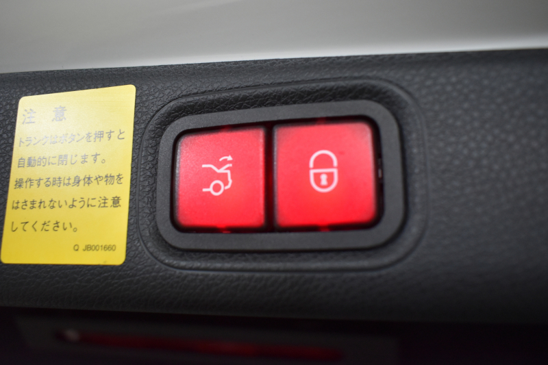 メルセデスベンツ Eクラス E43 4M ｴｸｽｸﾙｰｼﾌﾞ ﾚｰﾀﾞｰｾｰﾌﾃｨP ﾐｰｺﾈｸﾄ ﾊﾟﾉﾗﾏｻﾝﾙｰﾌ 全席ﾋｰﾀｰ茶革 ﾃﾞｨｽﾄﾛﾆｯｸ ﾌﾞﾗｲﾝﾄﾞｽﾎﾟｯﾄ ﾚｰﾝﾁｪﾝｼﾞA AMGｴｱﾛ20AW ﾌﾞﾙﾒS 地ﾃﾞｼﾞ360ｶﾒﾗ 2年保証