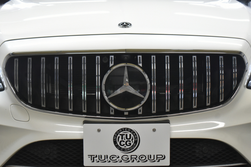 メルセデスベンツ Eクラス E43 4M ｴｸｽｸﾙｰｼﾌﾞ ﾚｰﾀﾞｰｾｰﾌﾃｨP ﾐｰｺﾈｸﾄ ﾊﾟﾉﾗﾏｻﾝﾙｰﾌ 全席ﾋｰﾀｰ茶革 ﾃﾞｨｽﾄﾛﾆｯｸ ﾌﾞﾗｲﾝﾄﾞｽﾎﾟｯﾄ ﾚｰﾝﾁｪﾝｼﾞA AMGｴｱﾛ20AW ﾌﾞﾙﾒS 地ﾃﾞｼﾞ360ｶﾒﾗ 2年保証