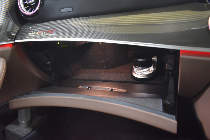 メルセデスベンツ Eクラス E43 4M ｴｸｽｸﾙｰｼﾌﾞ ﾚｰﾀﾞｰｾｰﾌﾃｨP ﾐｰｺﾈｸﾄ ﾊﾟﾉﾗﾏｻﾝﾙｰﾌ 全席ﾋｰﾀｰ茶革 ﾃﾞｨｽﾄﾛﾆｯｸ ﾌﾞﾗｲﾝﾄﾞｽﾎﾟｯﾄ ﾚｰﾝﾁｪﾝｼﾞA AMGｴｱﾛ20AW ﾌﾞﾙﾒS 地ﾃﾞｼﾞ360ｶﾒﾗ 2年保証