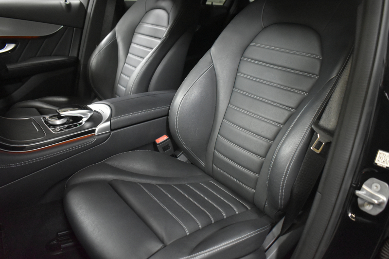 メルセデスベンツ GLCクーペ GLC220d 4M ｸｰﾍﾟ ｽﾎﾟｰﾂ 本革仕様 ﾚｰﾀﾞｰSP ﾌﾞﾙﾒｽﾀｰS MEｺﾈｸﾄ ｻﾝﾙｰﾌ 全席ﾋｰﾀｰ黒革 ﾃﾞｨｽﾄﾛﾆｯｸ ﾌﾞﾗｲﾝﾄﾞｽﾎﾟｯﾄ ﾚｰﾝｷｰﾌﾟ AMGｴｱﾛ19AW ｷｰGO  ﾍｯﾄﾞｱｯﾌﾟD ｴｱﾊﾞﾗﾝｽP 電動ﾄﾗﾝｸ 地ﾃﾞｼﾞ360ｶﾒ 2年保証