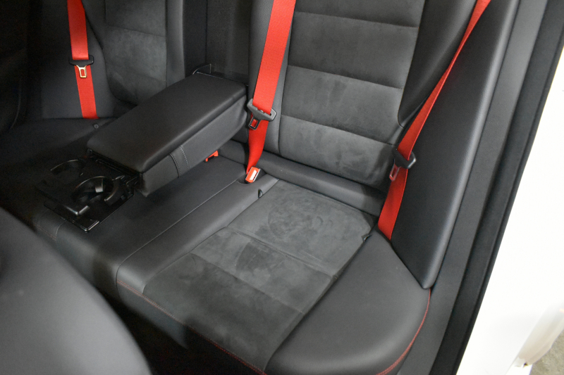 メルセデスベンツ Cクラス C180 ﾜｺﾞﾝ ﾌﾞﾙｰｴﾌｨｼｴﾝｼｰ AVG AMGｽﾎﾟｰﾂP ﾌﾟﾗｽ ﾕｰﾃｨﾘﾃｨ ﾚｰﾀﾞｰｾｰﾌﾃｨP ｷｰﾚｽGO ﾊﾟｰｸﾄﾛ 専用内装 専用18AW ﾃﾞｨｽﾄﾛ Bｽﾎﾟｯﾄ ﾚｰﾝｷｰﾌﾟ AMGｴｱﾛ LED内蔵ｷｾﾉﾝ ﾒﾓﾘ電動ｼｰﾄ 地ﾃﾞｼﾞHDDﾅﾋﾞ Bｶﾒﾗ 2年保証