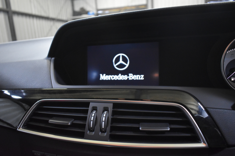 メルセデスベンツ Cクラス C180 ﾜｺﾞﾝ ﾌﾞﾙｰｴﾌｨｼｴﾝｼｰ AVG AMGｽﾎﾟｰﾂP ﾌﾟﾗｽ ﾕｰﾃｨﾘﾃｨ ﾚｰﾀﾞｰｾｰﾌﾃｨP ｷｰﾚｽGO ﾊﾟｰｸﾄﾛ 専用内装 専用18AW ﾃﾞｨｽﾄﾛ Bｽﾎﾟｯﾄ ﾚｰﾝｷｰﾌﾟ AMGｴｱﾛ LED内蔵ｷｾﾉﾝ ﾒﾓﾘ電動ｼｰﾄ 地ﾃﾞｼﾞHDDﾅﾋﾞ Bｶﾒﾗ 2年保証