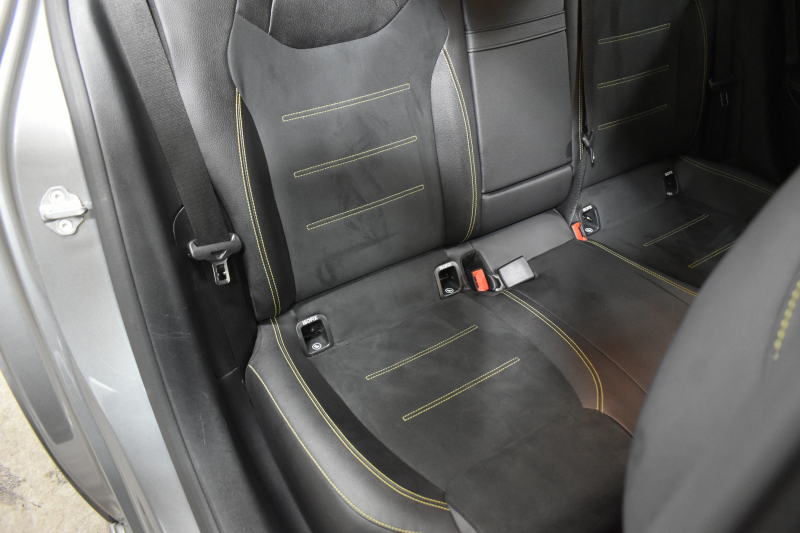 メルセデスベンツ Aクラス A180 Edition1 ﾚｰﾀﾞｰSP 限定250台 MEｺﾈｸﾄ MBUXｼｽﾃﾑ Edition1専用内装 ﾃﾞｨｽﾄﾛ BSM Lﾁｪﾝｼﾞ AMGｴｱﾛ19AW ﾏﾙﾁLED ｷｰGO PTS HUD 10.25ｲﾝﾁｺｯｸﾋﾟｯﾄﾃﾞｨｽﾌﾟﾚｲ 対話式ﾅﾋﾞTV 360ｶﾒﾗ 2年保証