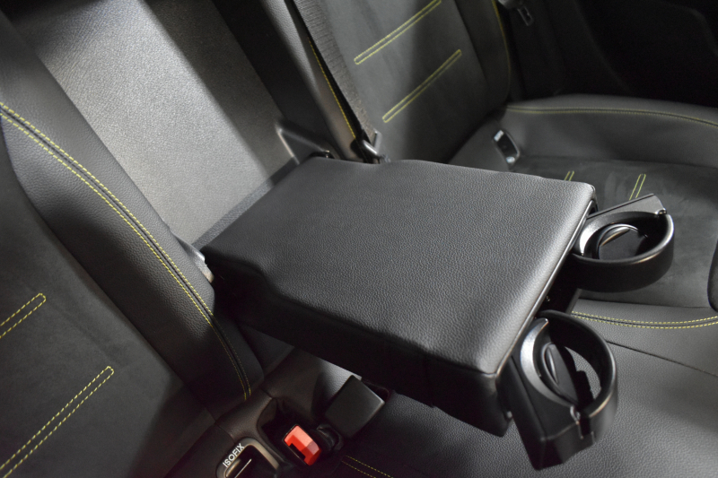 メルセデスベンツ Aクラス A180 Edition1 ﾚｰﾀﾞｰSP 限定250台 MEｺﾈｸﾄ MBUXｼｽﾃﾑ Edition1専用内装 ﾃﾞｨｽﾄﾛ BSM Lﾁｪﾝｼﾞ AMGｴｱﾛ19AW ﾏﾙﾁLED ｷｰGO PTS HUD 10.25ｲﾝﾁｺｯｸﾋﾟｯﾄﾃﾞｨｽﾌﾟﾚｲ 対話式ﾅﾋﾞTV 360ｶﾒﾗ 2年保証