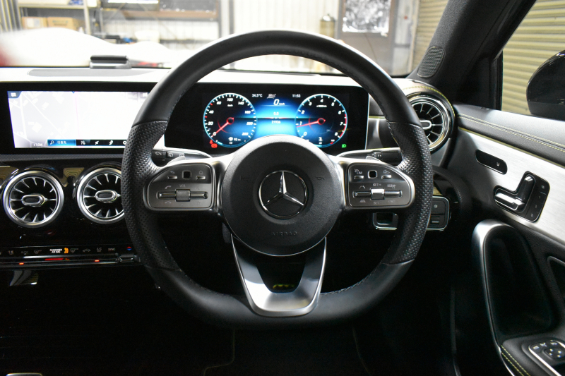 メルセデスベンツ Aクラス A180 Edition1 ﾚｰﾀﾞｰSP 限定250台 MEｺﾈｸﾄ MBUXｼｽﾃﾑ Edition1専用内装 ﾃﾞｨｽﾄﾛ BSM Lﾁｪﾝｼﾞ AMGｴｱﾛ19AW ﾏﾙﾁLED ｷｰGO PTS HUD 10.25ｲﾝﾁｺｯｸﾋﾟｯﾄﾃﾞｨｽﾌﾟﾚｲ 対話式ﾅﾋﾞTV 360ｶﾒﾗ 2年保証