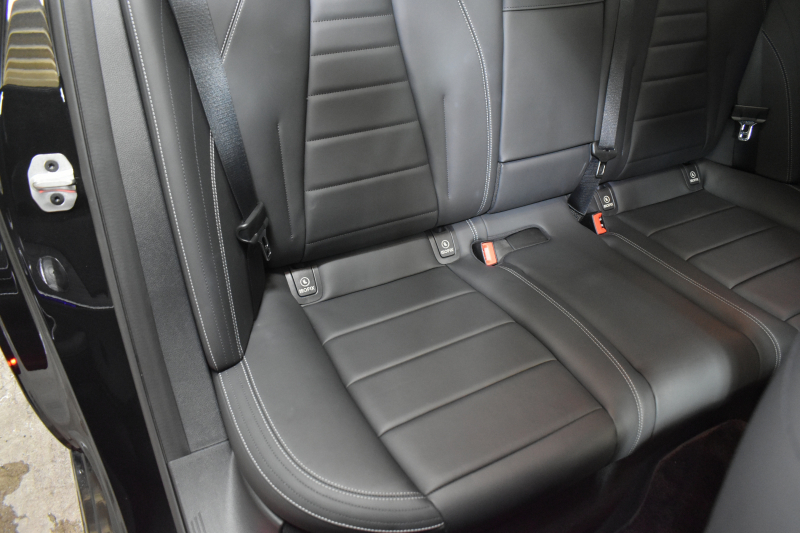 メルセデスベンツ Eクラス E200 4ﾏﾁｯｸ ﾜｺﾞﾝ AVG AMGﾗｲﾝ ｴｸｽｸﾙｰｼﾌﾞP ﾚｰﾀﾞｰｾｰﾌﾃｨP 中期型 BSG搭載1.5ﾘｯﾀｰ ﾊﾟﾉﾗﾏｻﾝﾙｰﾌ ﾌﾞﾙﾒｽﾀｰS 全席ﾋｰﾀｰ黒革 ﾃﾞｨｽﾄﾛﾆｯｸ ﾌﾞﾗｲﾝﾄﾞｽﾎﾟｯﾄ ﾚｰﾝﾁｪﾝｼﾞ  AMGｴｱﾛ19AW ｷｰﾚｽGO PTS ﾌｯﾄｹﾞｰﾄ 地ﾃﾞｼﾞﾅﾋﾞ 360ｶﾒﾗ 2年保証