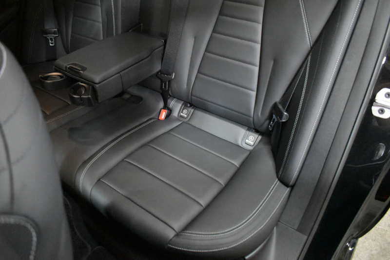 メルセデスベンツ Eクラス E200 4ﾏﾁｯｸ ﾜｺﾞﾝ AVG AMGﾗｲﾝ ｴｸｽｸﾙｰｼﾌﾞP ﾚｰﾀﾞｰｾｰﾌﾃｨP 中期型 BSG搭載1.5ﾘｯﾀｰ ﾊﾟﾉﾗﾏｻﾝﾙｰﾌ ﾌﾞﾙﾒｽﾀｰS 全席ﾋｰﾀｰ黒革 ﾃﾞｨｽﾄﾛﾆｯｸ ﾌﾞﾗｲﾝﾄﾞｽﾎﾟｯﾄ ﾚｰﾝﾁｪﾝｼﾞ  AMGｴｱﾛ19AW ｷｰﾚｽGO PTS ﾌｯﾄｹﾞｰﾄ 地ﾃﾞｼﾞﾅﾋﾞ 360ｶﾒﾗ 2年保証