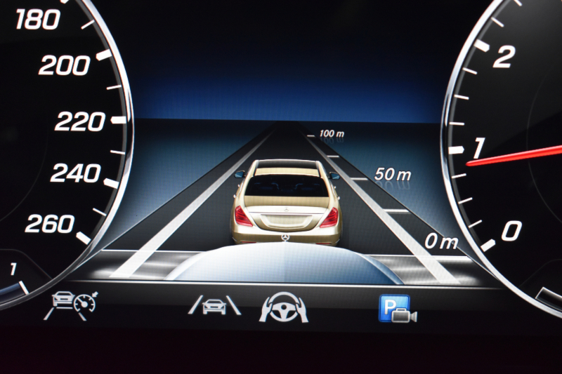 メルセデスベンツ Eクラス E200 4ﾏﾁｯｸ ﾜｺﾞﾝ AVG AMGﾗｲﾝ ｴｸｽｸﾙｰｼﾌﾞP ﾚｰﾀﾞｰｾｰﾌﾃｨP 中期型 BSG搭載1.5ﾘｯﾀｰ ﾊﾟﾉﾗﾏｻﾝﾙｰﾌ ﾌﾞﾙﾒｽﾀｰS 全席ﾋｰﾀｰ黒革 ﾃﾞｨｽﾄﾛﾆｯｸ ﾌﾞﾗｲﾝﾄﾞｽﾎﾟｯﾄ ﾚｰﾝﾁｪﾝｼﾞ  AMGｴｱﾛ19AW ｷｰﾚｽGO PTS ﾌｯﾄｹﾞｰﾄ 地ﾃﾞｼﾞﾅﾋﾞ 360ｶﾒﾗ 2年保証