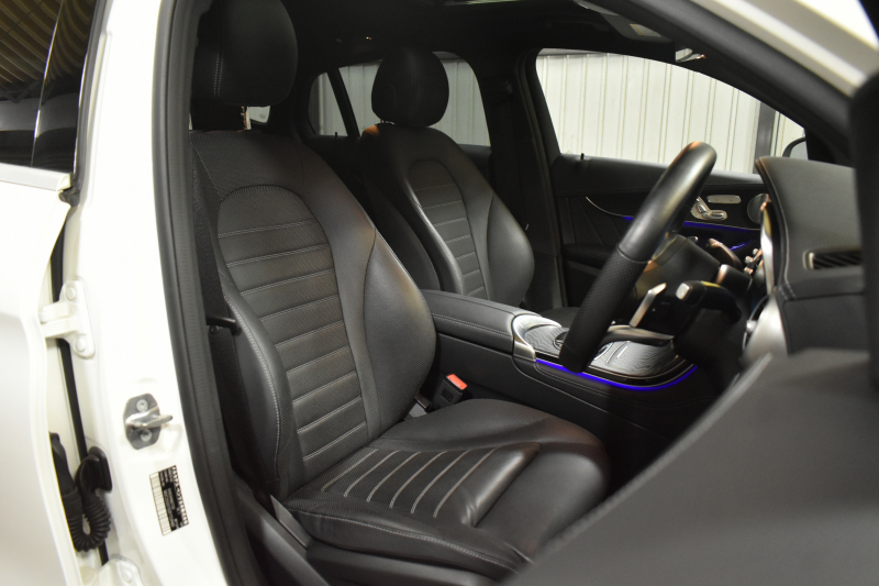 メルセデスベンツ GLCクーペ GLC220d 4ﾏﾁｯｸ ｸｰﾍﾟ AMGﾗｲﾝ ﾚｻﾞｰｴｸｽｸﾙｰｼﾌﾞ ﾚｰﾀﾞｰｾｰﾌﾃｨP 後期型 ｻﾝﾙｰﾌ 全席ﾋｰﾀｰ&ｸｰﾗｰ黒革 ﾃﾞｨｽﾄﾛﾆｯｸﾌﾟﾗｽ ﾌﾞﾗｲﾝﾄﾞｽﾎﾟｯﾄ ﾚｰﾝｷｰﾌﾟ AMGｴｱﾛ19AW ｷｰGO PTS ﾌｯﾄｹﾞｰﾄ HUD ﾌﾞﾙﾒｽﾀｰS 地ﾃﾞｼﾞﾅﾋﾞ 360ｶﾒﾗ 2年保証