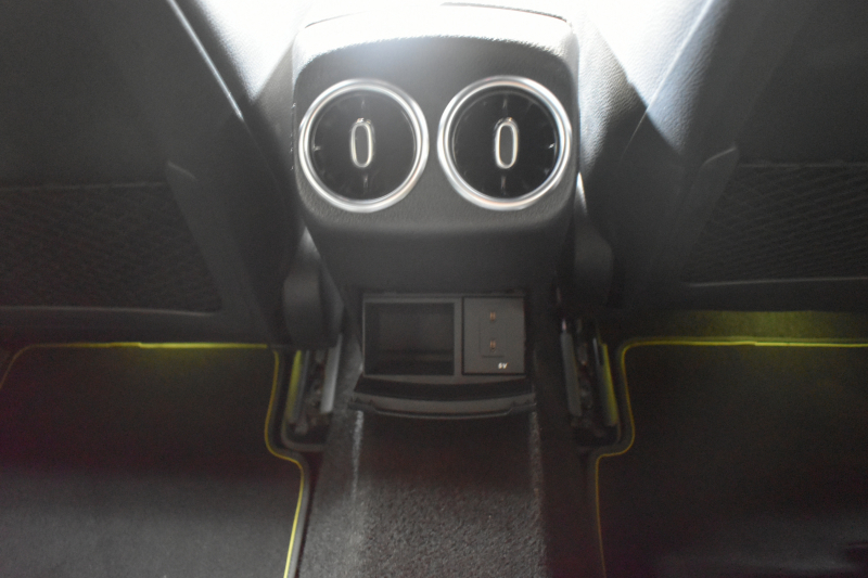 メルセデスベンツ Aクラス A180 Edition1 ﾚｰﾀﾞｰSP 限定100台 1ｵｰﾅｰ MEｺﾈｸﾄ MBUXｼｽﾃﾑ Edition1専用内装 ﾃﾞｨｽﾄﾛﾆｯｸﾌﾟﾗｽ ﾌﾞﾗｲﾝﾄﾞｽﾎﾟｯﾄ ﾚｰﾝﾁｪﾝｼﾞ AMGｴｱﾛ19AW ﾏﾙﾁLED ｷｰGO PTS HUD 10.25ｲﾝﾁｺｯｸﾋﾟｯﾄﾃﾞｨｽﾌﾟﾚｲ 360ｶﾒﾗ 2年保証