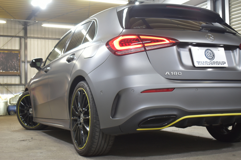 メルセデスベンツ Aクラス A180 Edition1 ﾚｰﾀﾞｰSP 限定100台 1ｵｰﾅｰ MEｺﾈｸﾄ MBUXｼｽﾃﾑ Edition1専用内装 ﾃﾞｨｽﾄﾛﾆｯｸﾌﾟﾗｽ ﾌﾞﾗｲﾝﾄﾞｽﾎﾟｯﾄ ﾚｰﾝﾁｪﾝｼﾞ AMGｴｱﾛ19AW ﾏﾙﾁLED ｷｰGO PTS HUD 10.25ｲﾝﾁｺｯｸﾋﾟｯﾄﾃﾞｨｽﾌﾟﾚｲ 360ｶﾒﾗ 2年保証