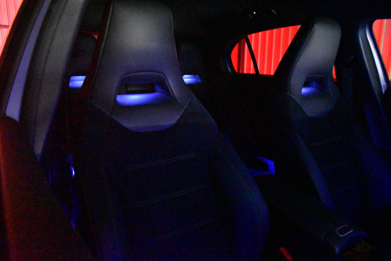 メルセデスベンツ Aクラス A180 Edition1 ﾚｰﾀﾞｰSP 限定100台 1ｵｰﾅｰ MEｺﾈｸﾄ MBUXｼｽﾃﾑ Edition1専用内装 ﾃﾞｨｽﾄﾛﾆｯｸﾌﾟﾗｽ ﾌﾞﾗｲﾝﾄﾞｽﾎﾟｯﾄ ﾚｰﾝﾁｪﾝｼﾞ AMGｴｱﾛ19AW ﾏﾙﾁLED ｷｰGO PTS HUD 10.25ｲﾝﾁｺｯｸﾋﾟｯﾄﾃﾞｨｽﾌﾟﾚｲ 360ｶﾒﾗ 2年保証