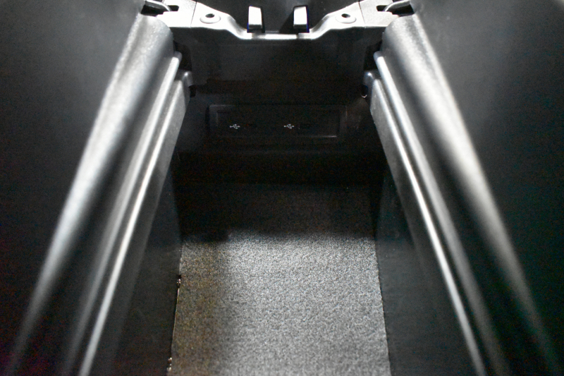 メルセデスベンツ Eクラス E200 ｽﾎﾟｰﾂ 1ｵﾅ ｴｸｽｸﾙｰｼﾌﾞP AMGﾗｲﾝｲﾝﾃﾘｱP ﾚｰﾀﾞｰｾｰﾌﾃｨP 後期型 MEｺﾈｸﾄ 燃費12.8KM 全席ﾋｰﾀｰ黒革 ﾃﾞｨｽﾄﾛ BSM Lﾁｪﾝｼﾞ AMGｴｱﾛ19AW ｷｰﾚｽGO ﾊﾟｰｸﾄﾛ HUD ﾌﾞﾙﾒS ﾏﾙﾁｶﾗｰｱﾝﾋﾞｴﾝﾄ 対話式ﾅﾋﾞ 360ｶﾒﾗ 2年保証