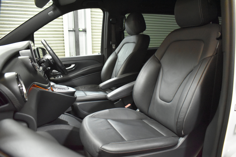 メルセデスベンツ Vクラス V220d ｱﾊﾞﾝｷﾞｬﾙﾄﾞｴｸｽﾄﾗﾛﾝｸﾞ AMGﾗｲﾝ ﾚｰﾀﾞｰP 2.2L直4ﾀｰﾎﾞ ﾋｰﾀｰ黒革 ﾌﾞﾙﾒｽﾀｰS ﾃﾞｨｽﾄﾛ ﾌﾞﾗｲﾝﾄﾞｽﾎﾟｯﾄ Lｷｰﾌﾟ AMGｴｱﾛ19AW 両側電動ｽﾗｲﾄﾞﾄﾞｱ 電動Rｹﾞｰﾄ 地ﾃﾞｼﾞﾅﾋﾞ360ｶﾒﾗ 2年保証