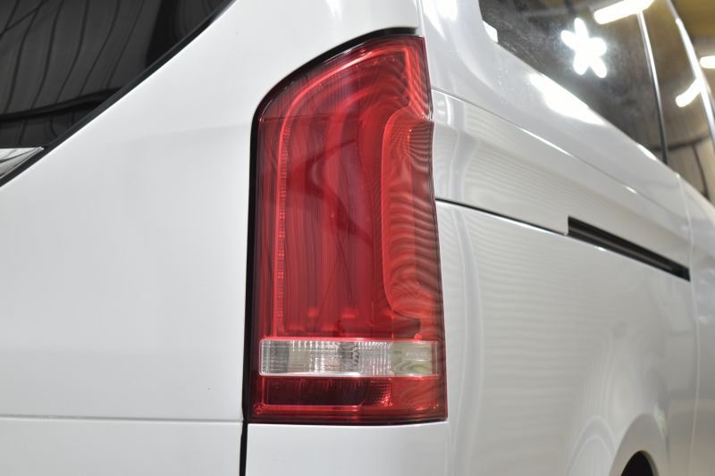 メルセデスベンツ Vクラス V220d ｱﾊﾞﾝｷﾞｬﾙﾄﾞｴｸｽﾄﾗﾛﾝｸﾞ AMGﾗｲﾝ ﾚｰﾀﾞｰP 2.2L直4ﾀｰﾎﾞ ﾋｰﾀｰ黒革 ﾌﾞﾙﾒｽﾀｰS ﾃﾞｨｽﾄﾛ ﾌﾞﾗｲﾝﾄﾞｽﾎﾟｯﾄ Lｷｰﾌﾟ AMGｴｱﾛ19AW 両側電動ｽﾗｲﾄﾞﾄﾞｱ 電動Rｹﾞｰﾄ 地ﾃﾞｼﾞﾅﾋﾞ360ｶﾒﾗ 2年保証