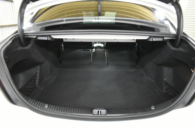 メルセデスベンツ Cクラス C200 ﾛｰﾚｳｽｴﾃﾞｨｼｮﾝ ｽﾎﾟｰﾂ+P ﾚｻﾞｰｴｸｽｸﾙｰｼﾌﾞP  ﾚｰﾀﾞｰｾｰﾌﾃｨP 特別仕様 BSG搭載 ﾊﾟﾉﾗﾏｻﾝﾙｰﾌ ﾌﾞﾙﾒｽﾀS ﾋｰﾀｰﾍﾞﾝﾁﾚｰﾀｰ黒本革 360ｶﾒﾗ ﾃﾞｨｽﾄﾛ BSM Lｷｰﾌﾟ AMGｴｱﾛ18AW ｷｰﾚｽGo PTS 液晶ﾒｰﾀｰ  LEDﾍｯﾄﾞﾗｲﾄ 地ﾃﾞｼﾞﾅﾋﾞ2年保証