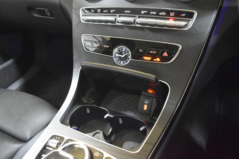 メルセデスベンツ Cクラス C200 ﾛｰﾚｳｽｴﾃﾞｨｼｮﾝ ｽﾎﾟｰﾂ+P ﾚｻﾞｰｴｸｽｸﾙｰｼﾌﾞP  ﾚｰﾀﾞｰｾｰﾌﾃｨP 特別仕様 BSG搭載 ﾊﾟﾉﾗﾏｻﾝﾙｰﾌ ﾌﾞﾙﾒｽﾀS ﾋｰﾀｰﾍﾞﾝﾁﾚｰﾀｰ黒本革 360ｶﾒﾗ ﾃﾞｨｽﾄﾛ BSM Lｷｰﾌﾟ AMGｴｱﾛ18AW ｷｰﾚｽGo PTS 液晶ﾒｰﾀｰ  LEDﾍｯﾄﾞﾗｲﾄ 地ﾃﾞｼﾞﾅﾋﾞ2年保証