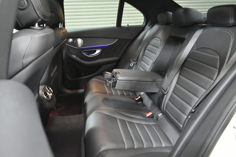 メルセデスベンツ Cクラス C200 ﾛｰﾚｳｽｴﾃﾞｨｼｮﾝ ｽﾎﾟｰﾂ+P ﾚｻﾞｰｴｸｽｸﾙｰｼﾌﾞP  ﾚｰﾀﾞｰｾｰﾌﾃｨP 特別仕様 BSG搭載 ﾊﾟﾉﾗﾏｻﾝﾙｰﾌ ﾌﾞﾙﾒｽﾀS ﾋｰﾀｰﾍﾞﾝﾁﾚｰﾀｰ黒本革 360ｶﾒﾗ ﾃﾞｨｽﾄﾛ BSM Lｷｰﾌﾟ AMGｴｱﾛ18AW ｷｰﾚｽGo PTS 液晶ﾒｰﾀｰ  LEDﾍｯﾄﾞﾗｲﾄ 地ﾃﾞｼﾞﾅﾋﾞ2年保証