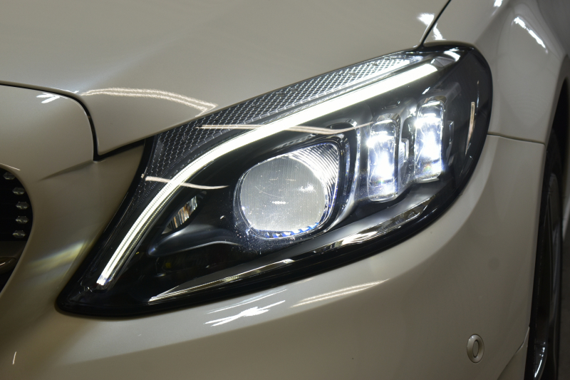 メルセデスベンツ Cクラス C220d AVG AMGﾗｲﾝ ﾚｻﾞｰｴｸｽｸﾙｰｼﾌﾞ ﾚｰﾀﾞｰｾｰﾌﾃｨP 後期型 ﾌﾞﾙﾒｽﾀｰS MEｺﾈｸﾄ ﾋｰﾀｰ黒本革 ﾌｯﾄﾄﾗﾝｸ HUD ﾃﾞｨｽﾄﾛ BSM Lﾁｪﾝｼﾞ 誤発進 AMGｴｱﾛ18AW ｷｰﾚｽGO ﾊﾟｰｸﾄﾛ LEDﾍｯﾄﾞﾗｲﾄ ﾏﾙﾁｱﾝﾋﾞｴﾝﾄ 地ﾃﾞｼﾞﾅﾋﾞBｶﾒﾗ 2年保証