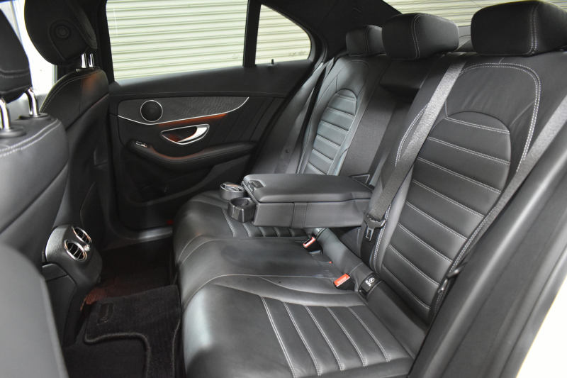 メルセデスベンツ Cクラス C200AVG AMGﾗｲﾝ ﾚｻﾞｰｴｸｽｸﾙｰｼﾌﾞ ﾚｰﾀﾞｰｾｰﾌﾃｨP 2年保証 高出力Eg ﾋｰﾀｰ黒本革  ﾃﾞｨｽﾄﾛﾆｯｸ ﾌﾞﾗｲﾝﾄﾞS ｷ-ﾚｽGo AMGｴｱﾛ18AW 電動Fﾄﾗﾝｸ ﾍｯﾄﾞUPﾃﾞｨｽﾌﾟﾚｲ 地ﾃﾞｼﾞBｶﾒ