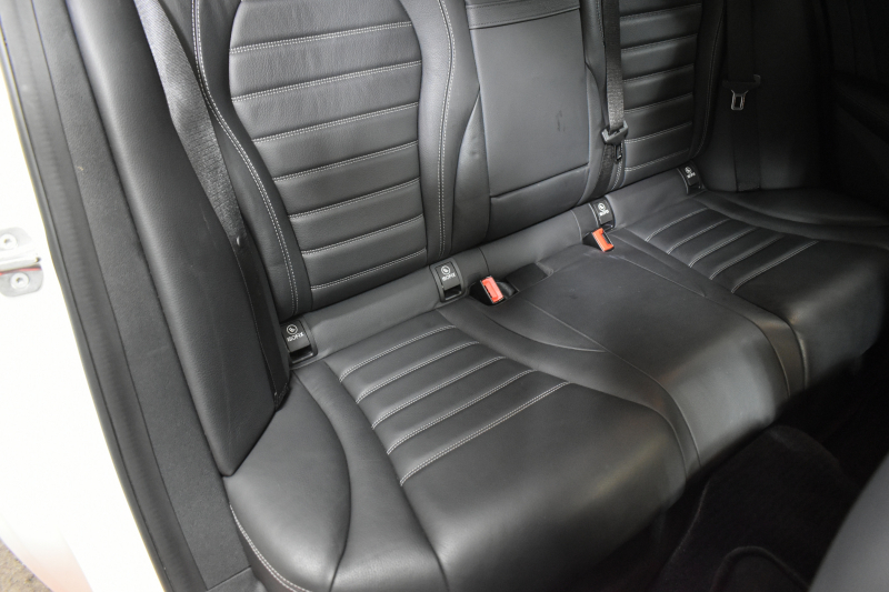 メルセデスベンツ Cクラス C200AVG AMGﾗｲﾝ ﾚｻﾞｰｴｸｽｸﾙｰｼﾌﾞ ﾚｰﾀﾞｰｾｰﾌﾃｨP 2年保証 高出力Eg ﾋｰﾀｰ黒本革  ﾃﾞｨｽﾄﾛﾆｯｸ ﾌﾞﾗｲﾝﾄﾞS ｷ-ﾚｽGo AMGｴｱﾛ18AW 電動Fﾄﾗﾝｸ ﾍｯﾄﾞUPﾃﾞｨｽﾌﾟﾚｲ 地ﾃﾞｼﾞBｶﾒ