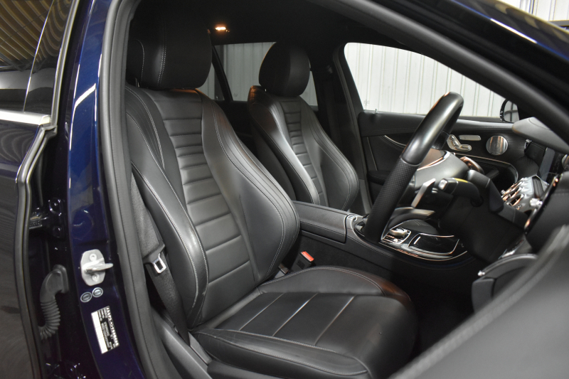 メルセデスベンツ Eクラス E220d ﾜｺﾞﾝ AVG ｽﾎﾟｰﾂ本革仕様 ﾚｰﾀﾞｰSP 2年保証  全席ﾋｰﾀｰ黒革 ﾃﾞｨｽﾄﾛ ﾌﾞﾗｲﾝﾄﾞS ﾚｰﾝﾁｪﾝｼﾞA ｷｰﾚｽGO AMGｴｱﾛ19AW 自動Fｹﾞｰﾄ ﾌﾞﾙﾒｽﾀｰ 地ﾃﾞｼﾞ360ｶﾒ