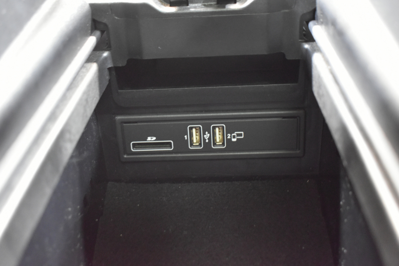 AMG Eクラス E53 4ﾏﾁｯｸ+ｸｰﾍﾟ ｴｸｽｸﾙｰｼﾌﾞ ﾚｰﾀﾞｰｾｰﾌﾃｨP 3.0ﾘｯﾀｰ/435馬力 MEｺﾈｸﾄ 9速AT 4WD ﾊﾟﾉﾗﾏｻﾝﾙｰﾌ ﾋｰﾀｰｸｰﾗｰ赤黒革 ﾃﾞｨｽﾄﾛ BSM Lﾁｪﾝｼﾞ AMGｴｱﾛ20AW ｷｰﾚｽGO PTS ﾌﾞﾙﾒｽﾀｰ HUD ﾌｯﾄﾄﾗﾝｸ LEDﾍｯﾄﾞﾗｲﾄ 地ﾃﾞｼﾞﾅﾋﾞ 360ｶﾒﾗ 2年保証