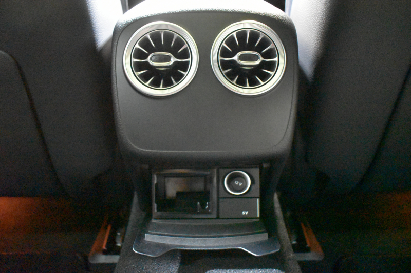 AMG Eクラス E53 4ﾏﾁｯｸ+ｸｰﾍﾟ ｴｸｽｸﾙｰｼﾌﾞ ﾚｰﾀﾞｰｾｰﾌﾃｨP 3.0ﾘｯﾀｰ/435馬力 MEｺﾈｸﾄ 9速AT 4WD ﾊﾟﾉﾗﾏｻﾝﾙｰﾌ ﾋｰﾀｰｸｰﾗｰ赤黒革 ﾃﾞｨｽﾄﾛ BSM Lﾁｪﾝｼﾞ AMGｴｱﾛ20AW ｷｰﾚｽGO PTS ﾌﾞﾙﾒｽﾀｰ HUD ﾌｯﾄﾄﾗﾝｸ LEDﾍｯﾄﾞﾗｲﾄ 地ﾃﾞｼﾞﾅﾋﾞ 360ｶﾒﾗ 2年保証