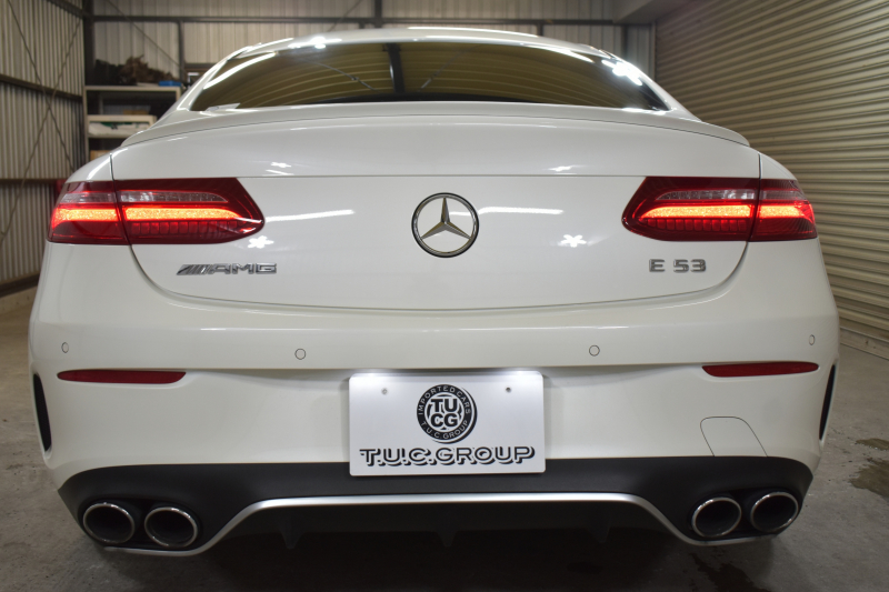 AMG Eクラス E53 4ﾏﾁｯｸ+ｸｰﾍﾟ ｴｸｽｸﾙｰｼﾌﾞ ﾚｰﾀﾞｰｾｰﾌﾃｨP 3.0ﾘｯﾀｰ/435馬力 MEｺﾈｸﾄ 9速AT 4WD ﾊﾟﾉﾗﾏｻﾝﾙｰﾌ ﾋｰﾀｰｸｰﾗｰ赤黒革 ﾃﾞｨｽﾄﾛ BSM Lﾁｪﾝｼﾞ AMGｴｱﾛ20AW ｷｰﾚｽGO PTS ﾌﾞﾙﾒｽﾀｰ HUD ﾌｯﾄﾄﾗﾝｸ LEDﾍｯﾄﾞﾗｲﾄ 地ﾃﾞｼﾞﾅﾋﾞ 360ｶﾒﾗ 2年保証