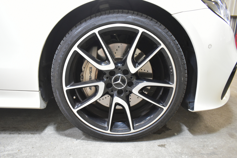 AMG Eクラス E53 4ﾏﾁｯｸ+ｸｰﾍﾟ ｴｸｽｸﾙｰｼﾌﾞ ﾚｰﾀﾞｰｾｰﾌﾃｨP 3.0ﾘｯﾀｰ/435馬力 MEｺﾈｸﾄ 9速AT 4WD ﾊﾟﾉﾗﾏｻﾝﾙｰﾌ ﾋｰﾀｰｸｰﾗｰ赤黒革 ﾃﾞｨｽﾄﾛ BSM Lﾁｪﾝｼﾞ AMGｴｱﾛ20AW ｷｰﾚｽGO PTS ﾌﾞﾙﾒｽﾀｰ HUD ﾌｯﾄﾄﾗﾝｸ LEDﾍｯﾄﾞﾗｲﾄ 地ﾃﾞｼﾞﾅﾋﾞ 360ｶﾒﾗ 2年保証