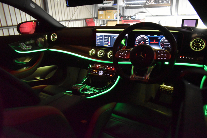 AMG Eクラス E53 4ﾏﾁｯｸ+ｸｰﾍﾟ ｴｸｽｸﾙｰｼﾌﾞ ﾚｰﾀﾞｰｾｰﾌﾃｨP 3.0ﾘｯﾀｰ/435馬力 MEｺﾈｸﾄ 9速AT 4WD ﾊﾟﾉﾗﾏｻﾝﾙｰﾌ ﾋｰﾀｰｸｰﾗｰ赤黒革 ﾃﾞｨｽﾄﾛ BSM Lﾁｪﾝｼﾞ AMGｴｱﾛ20AW ｷｰﾚｽGO PTS ﾌﾞﾙﾒｽﾀｰ HUD ﾌｯﾄﾄﾗﾝｸ LEDﾍｯﾄﾞﾗｲﾄ 地ﾃﾞｼﾞﾅﾋﾞ 360ｶﾒﾗ 2年保証