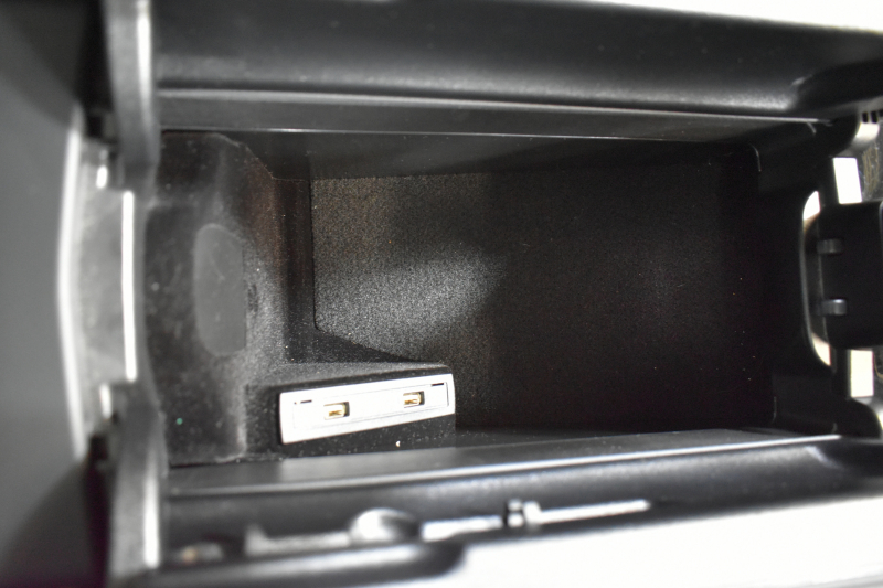 メルセデスベンツ Eクラス E250 AVG AMGｽﾎﾟｰﾂ ﾚｰﾀﾞｰｾｰﾌﾃｨP 後期 ﾊﾟﾉﾗﾏｻﾝﾙｰﾌ ﾋｰﾀｰ黒半革 ﾃﾞｨｽﾄﾛ ﾌﾞﾗｲﾝﾄﾞｽﾎﾟｯﾄ Lｷｰﾌﾟ ｷｰﾚｽGo AMGｴｱﾛ18AW ﾊﾟｰｸﾄﾛ LEDﾍｯﾄﾞ 駐車支援 地ﾃﾞｼﾞﾅﾋﾞ 360ｶﾒﾗ 2年保証