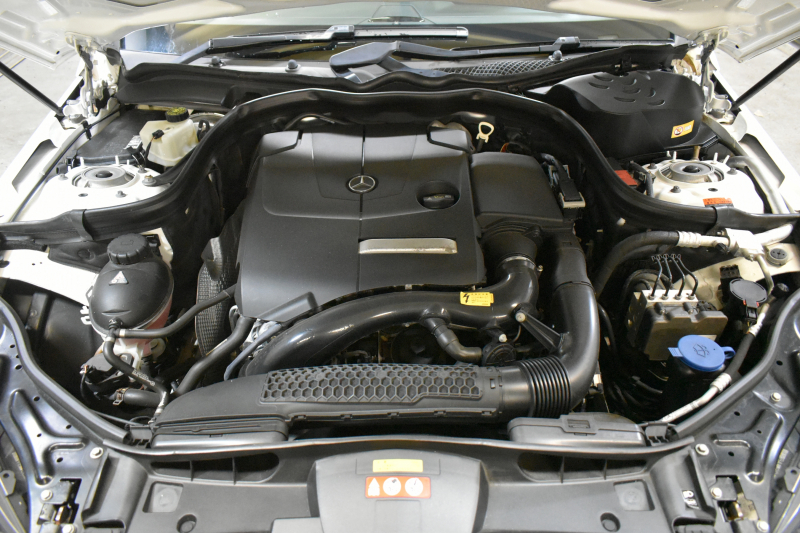 メルセデスベンツ Eクラス E250 AVG AMGｽﾎﾟｰﾂ ﾚｰﾀﾞｰｾｰﾌﾃｨP 後期 ﾊﾟﾉﾗﾏｻﾝﾙｰﾌ ﾋｰﾀｰ黒半革 ﾃﾞｨｽﾄﾛ ﾌﾞﾗｲﾝﾄﾞｽﾎﾟｯﾄ Lｷｰﾌﾟ ｷｰﾚｽGo AMGｴｱﾛ18AW ﾊﾟｰｸﾄﾛ LEDﾍｯﾄﾞ 駐車支援 地ﾃﾞｼﾞﾅﾋﾞ 360ｶﾒﾗ 2年保証